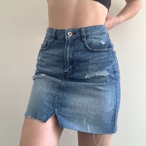 Denim mini skirt from ardene size xs - fits like a s
